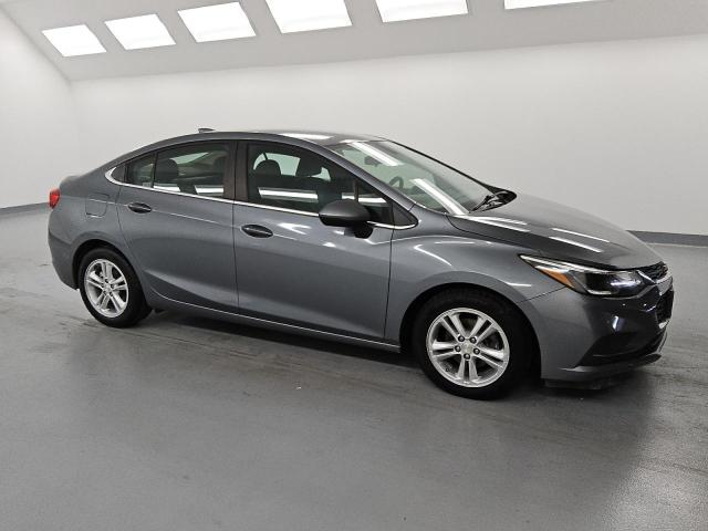 Vin: 1g1be5sm8j7240938, lot: 57789975, chevrolet cruze lt 20184