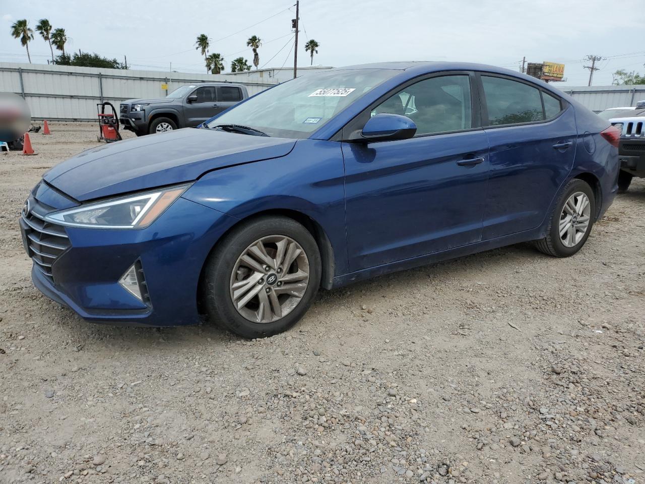 HYUNDAI ELANTRA SEL