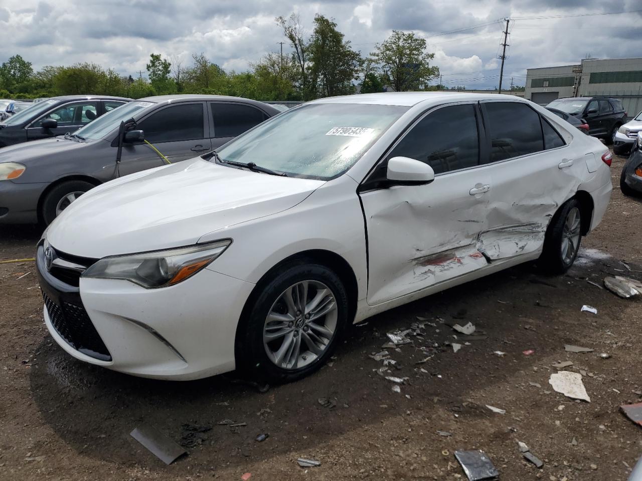TOYOTA CAMRY LE
