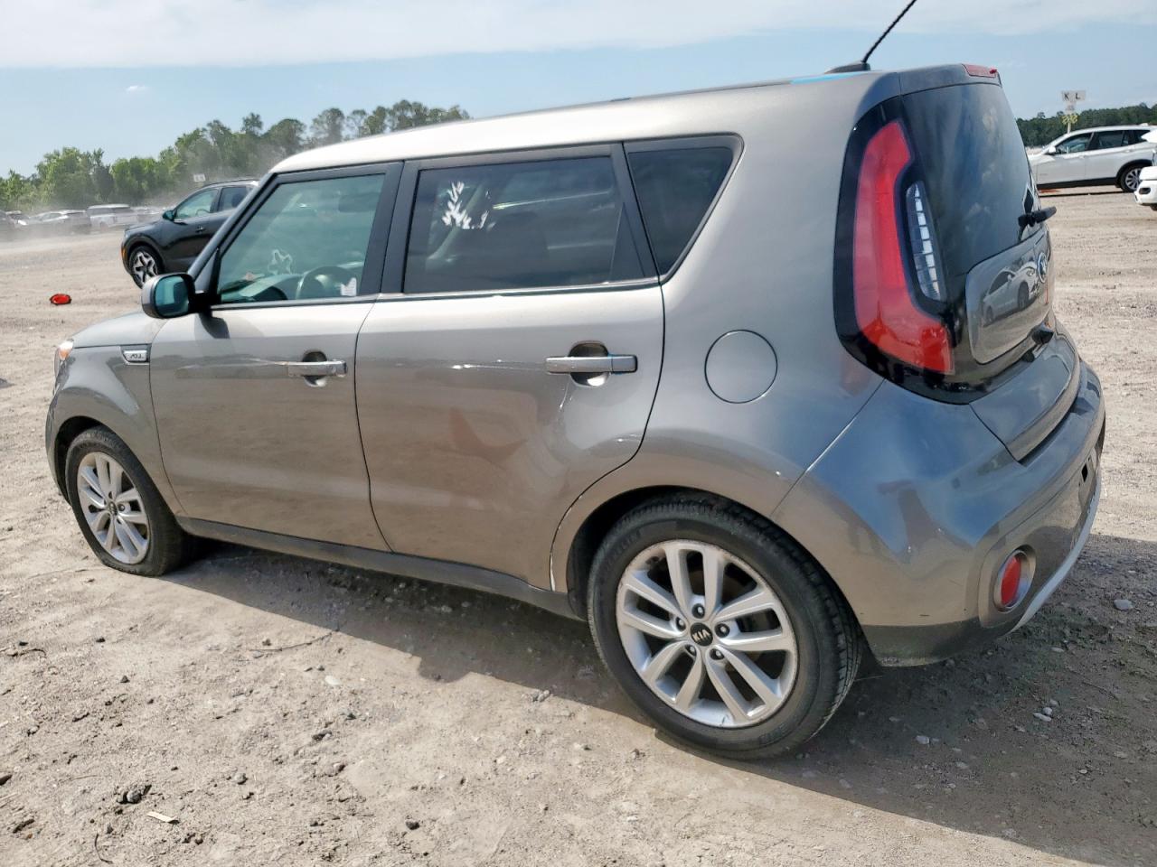 KIA SOUL +