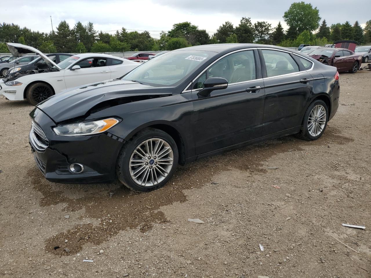 FORD FUSION SE