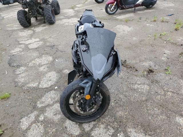 2024 KAWASAKI EX650 P ML5EXEP15RDAC4032