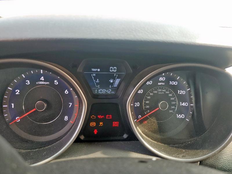 2016 HYUNDAI ELANTRA SE #3305586127