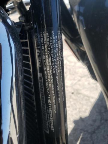 2019 HARLEY-DAVIDSON FLHCS 1HD1YBK28KB039352
