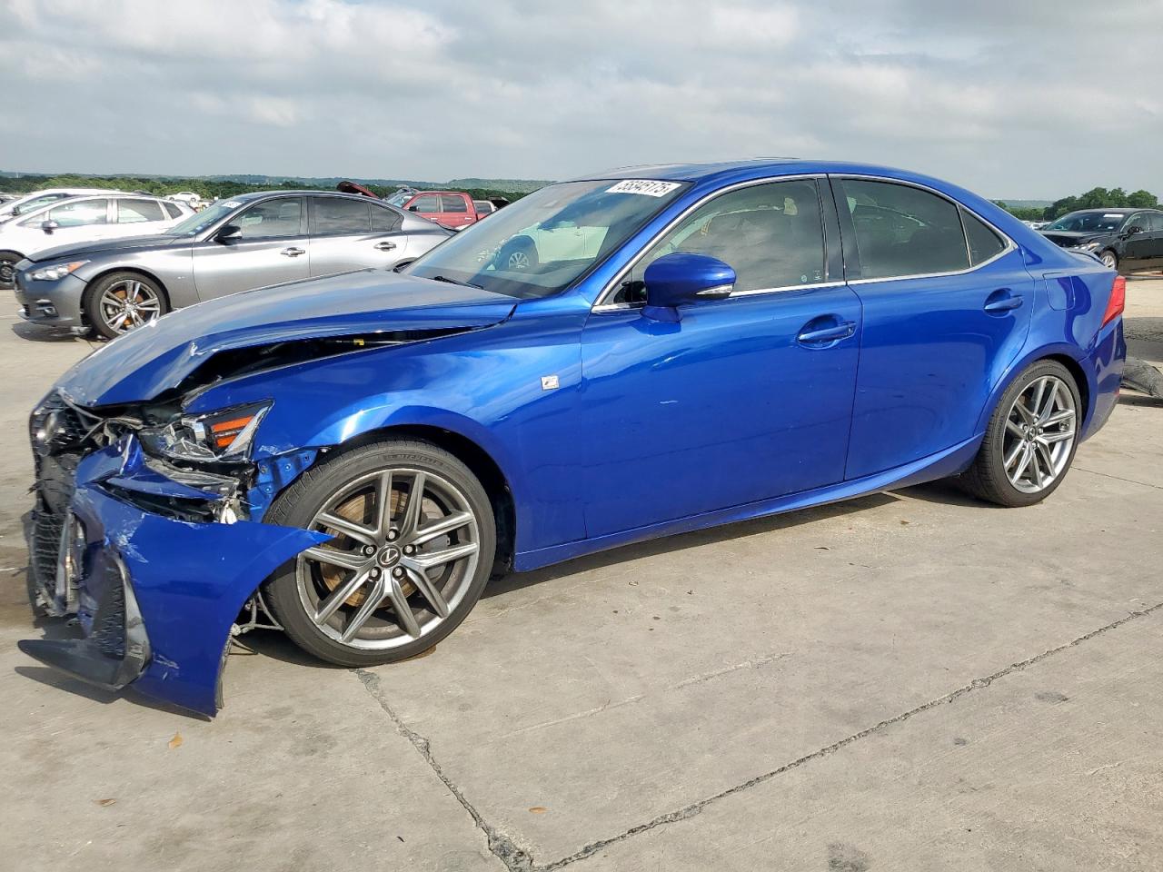 LEXUS IS 200T