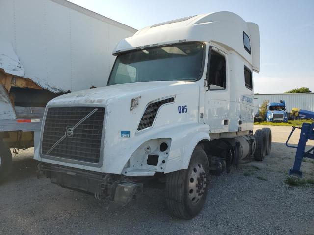 VOLVO VNL 2017 white tractor diesel 4V4NC9EJXHN957869 photo #3