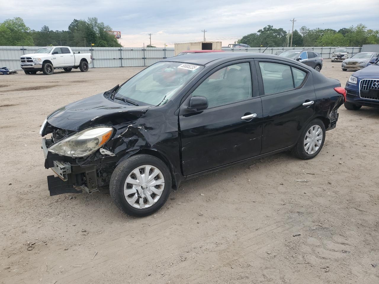 NISSAN VERSA S