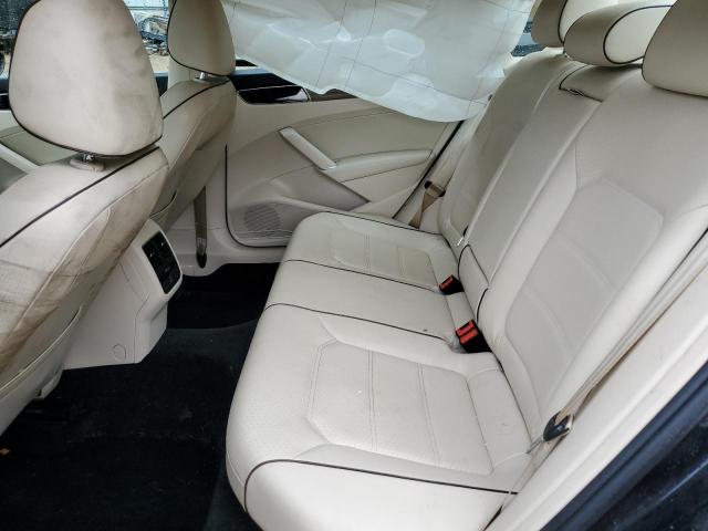 2018 VOLKSWAGEN PASSAT SE - 1VWBA7A34JC025889
