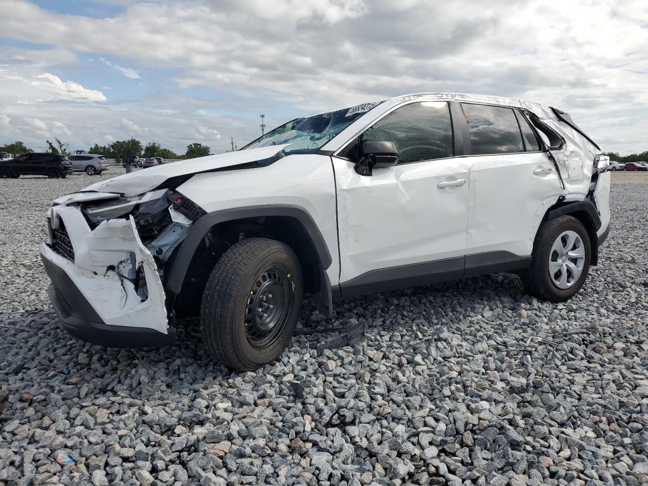 TOYOTA RAV4 LE