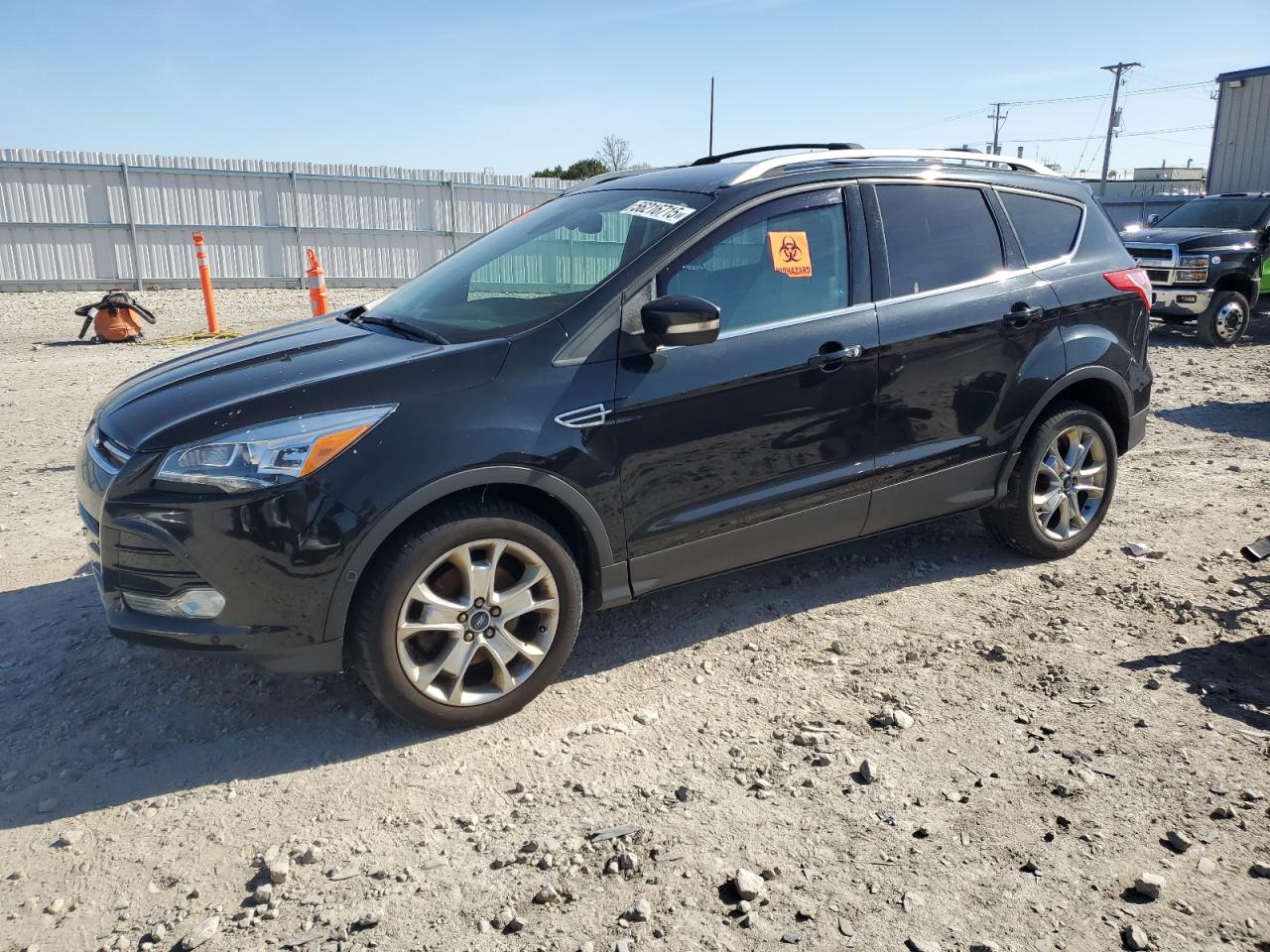 FORD ESCAPE TITANIUM