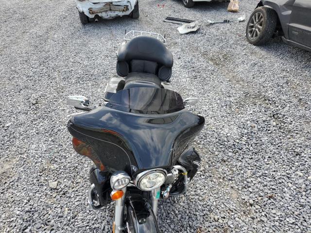 2011 HARLEY-DAVIDSON FLHTK 1HD1KEM18BB671405