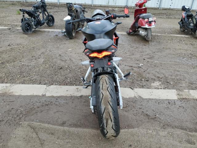 2021 APRILIA TUONO 660 - ZD4KSUE00MS000159