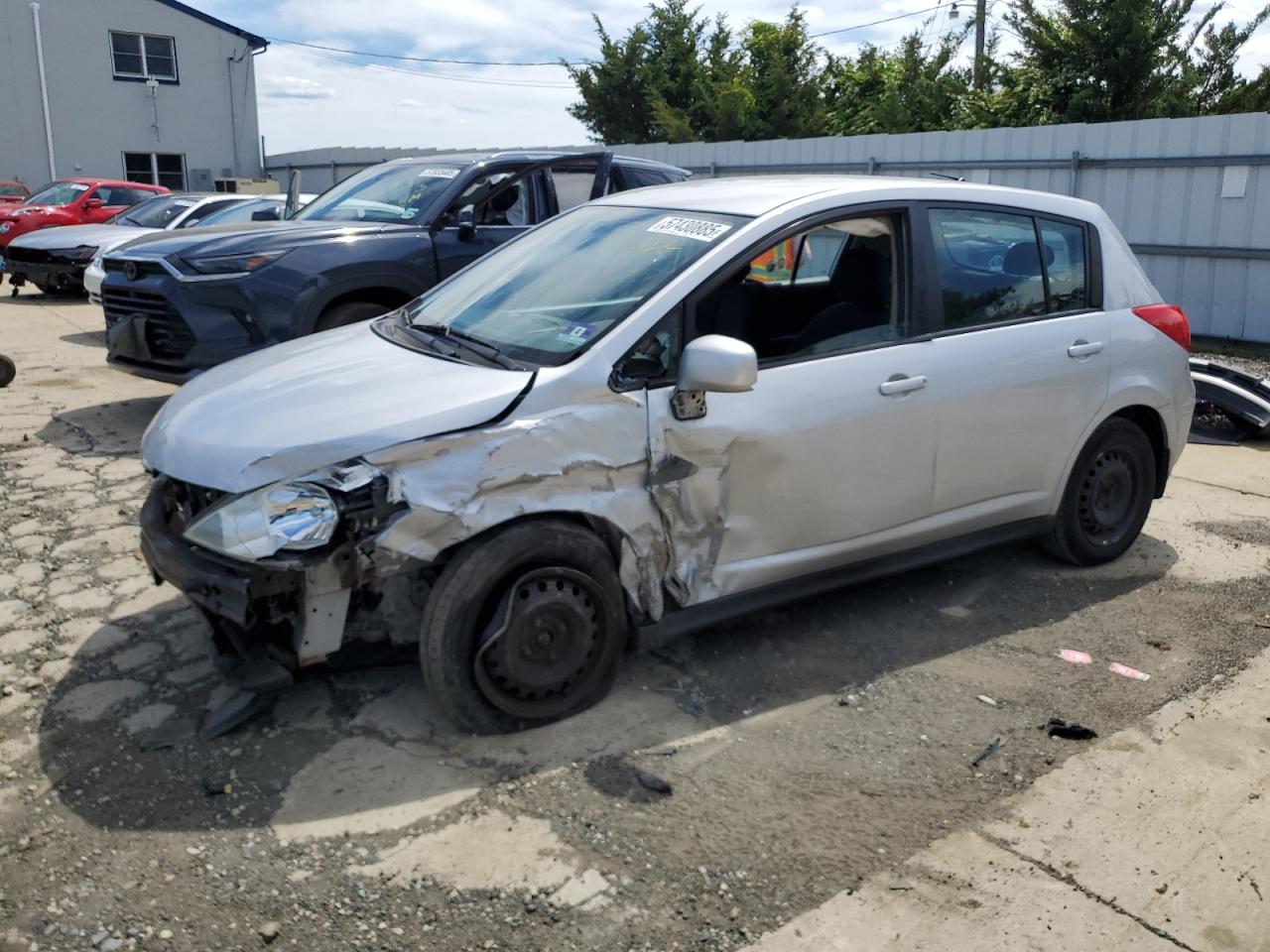 NISSAN VERSA S