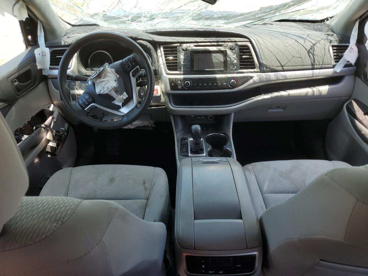 TOYOTA HIGHLANDER LE