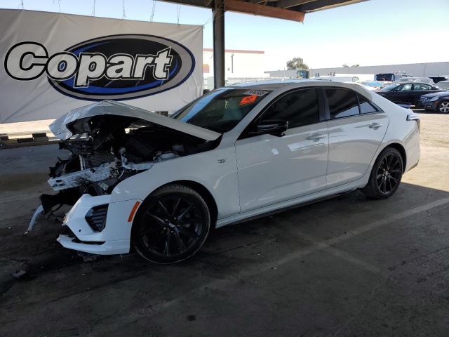 CADILLAC CT4 SPORT