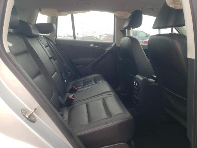 2016 VOLKSWAGEN TIGUAN S - WVGAV7AX0GW521572