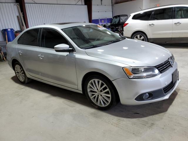 Vin: 3vwl17ajxem404421, lot: 58345725, volkswagen jetta sel 20144