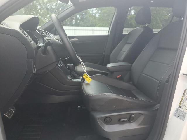 2021 VOLKSWAGEN TIGUAN SE - 3VV3B7AX5MM136155