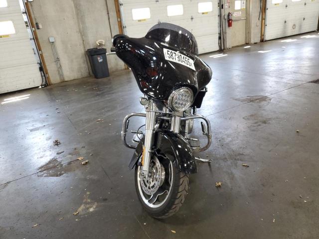 2011 HARLEY-DAVIDSON FLHX 1HD1KBM19BB647984