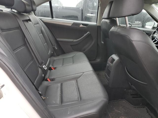 2017 VOLKSWAGEN JETTA SE - 3VWDB7AJ7HM398356