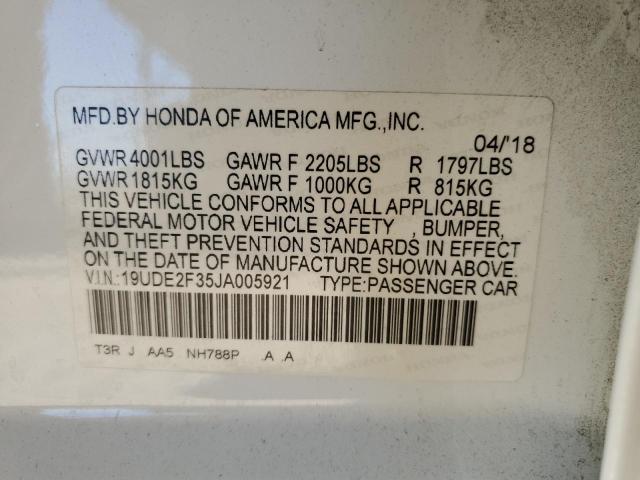 2018 ACURA ILX BASE W - 19UDE2F35JA005921