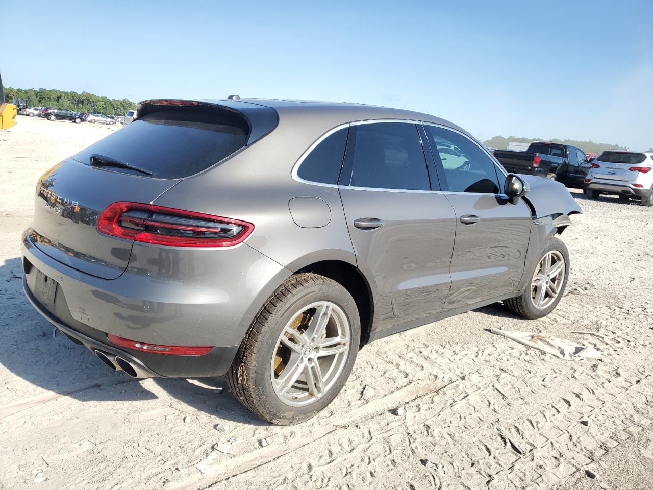 PORSCHE MACAN S