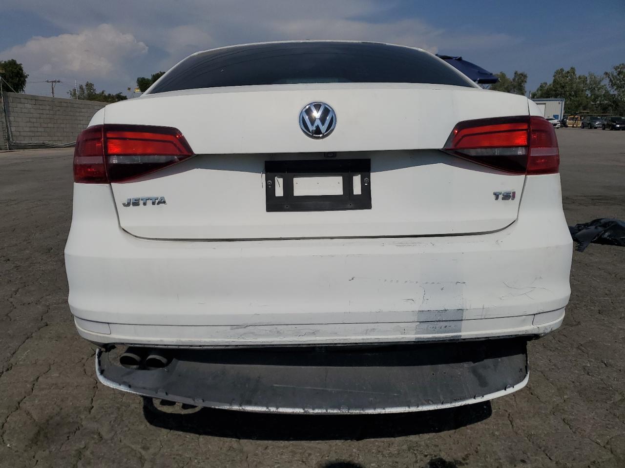 VOLKSWAGEN JETTA S