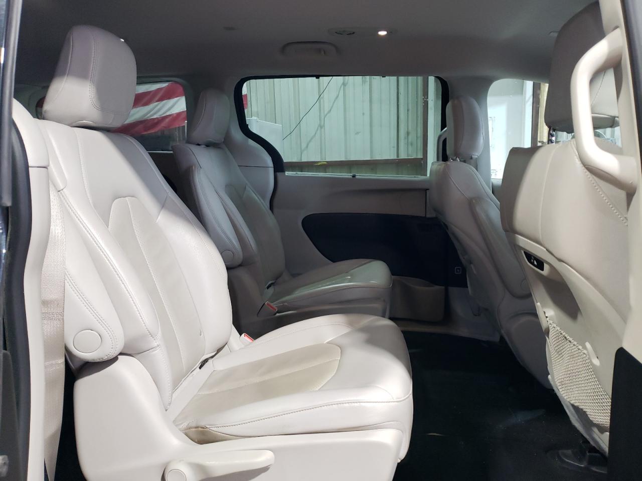 CHRYSLER PACIFICA HYBRID TOURING L