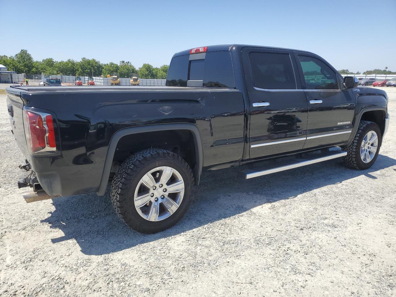 GMC SIERRA K1500 SLT