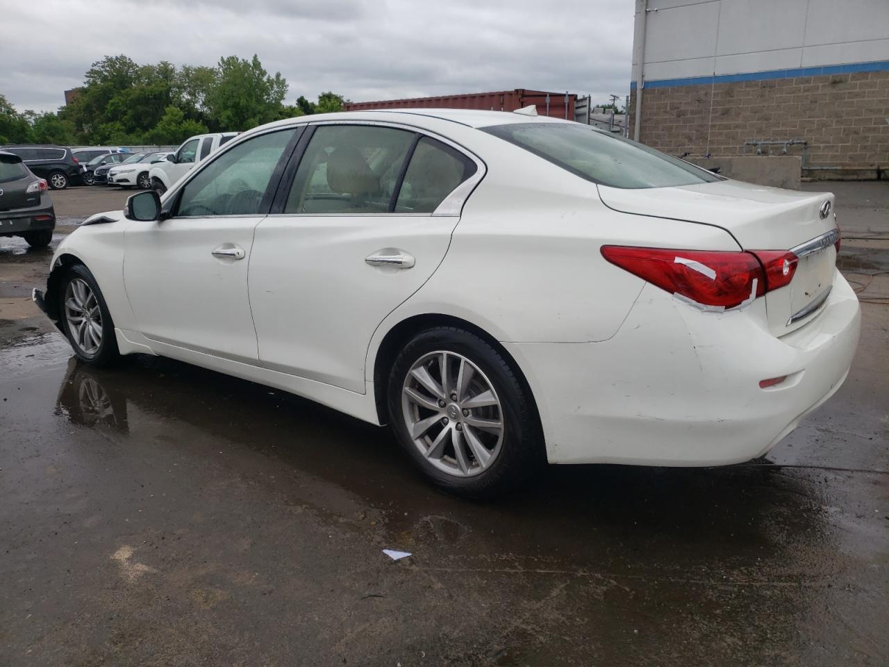 INFINITI Q50 2015