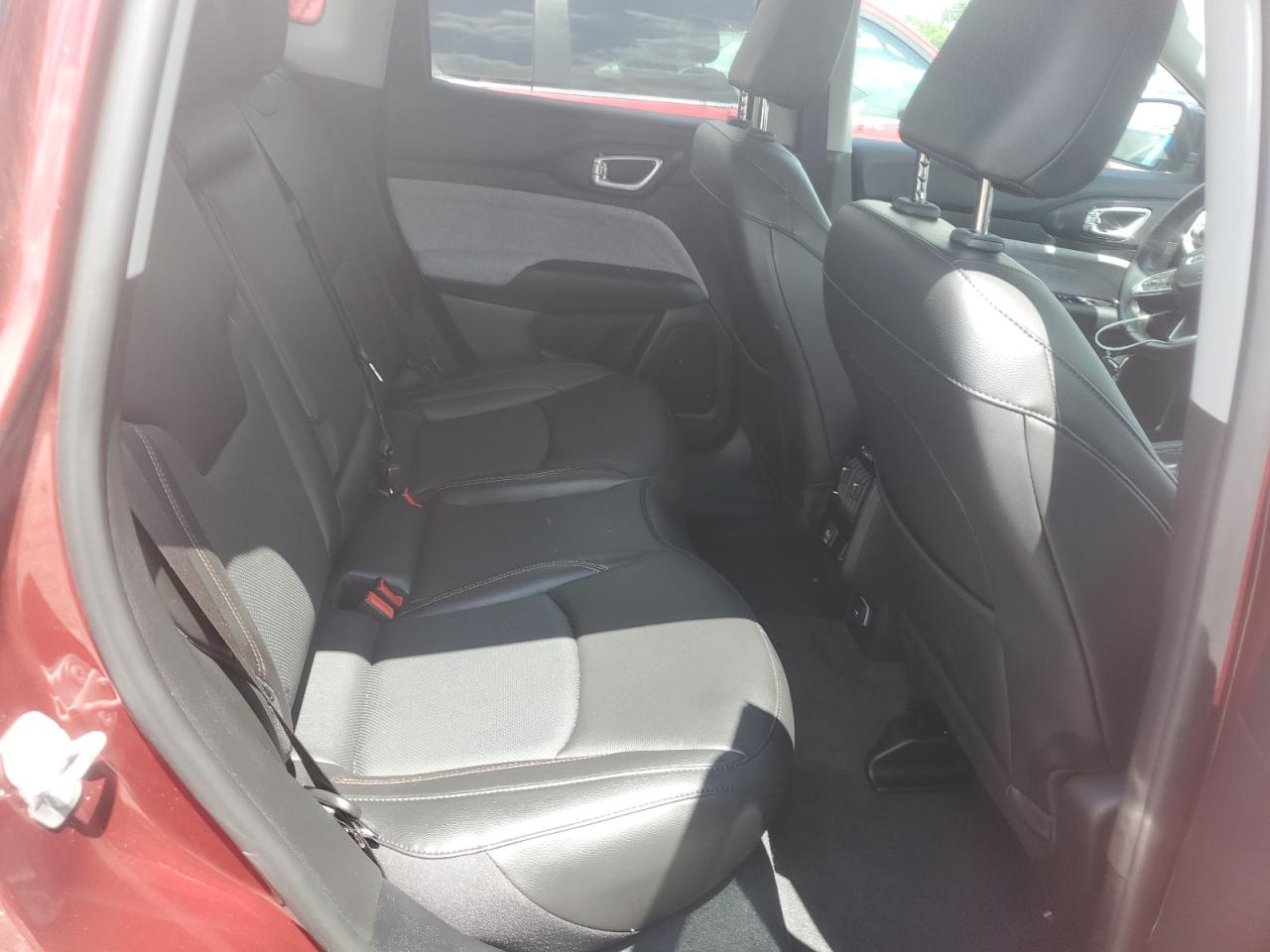 JEEP COMPASS LATITUDE LUX