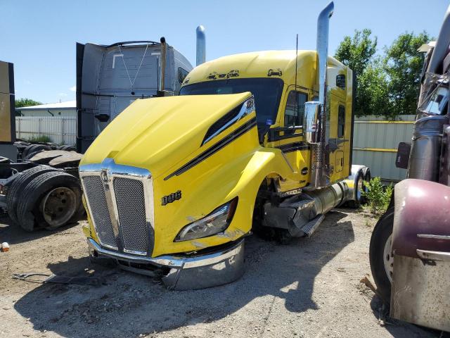 KENWORTH T680 2025 yellow  diesel 1XKYD49XXSJ174397 photo #3