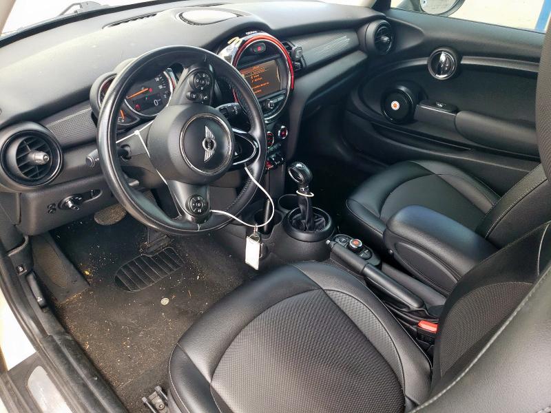 2018 MINI COOPER WMWXP5C53J2G63387