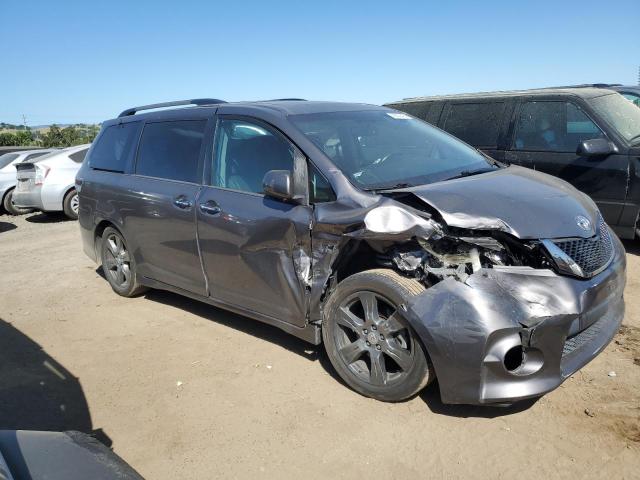 Vin: 5tdxz3dc5hs766941, lot: 56222045, toyota sienna se 20174
