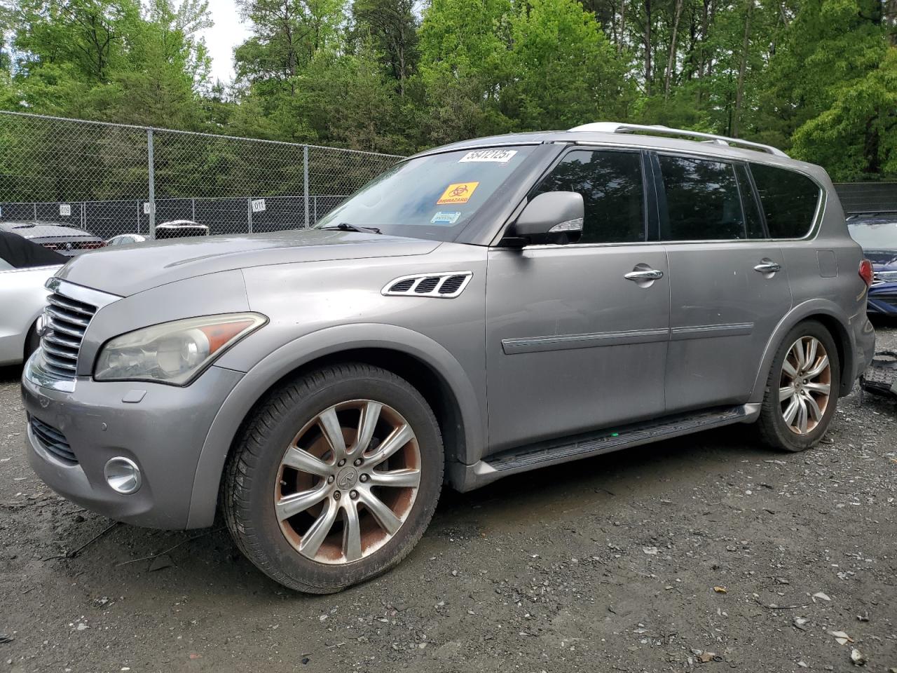 INFINITI QX56
