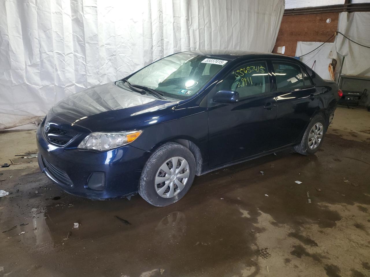 TOYOTA COROLLA BASE