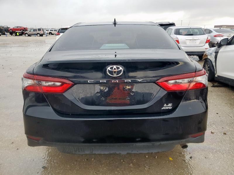 2021 TOYOTA CAMRY LE - 4T1R11BK0MU039416