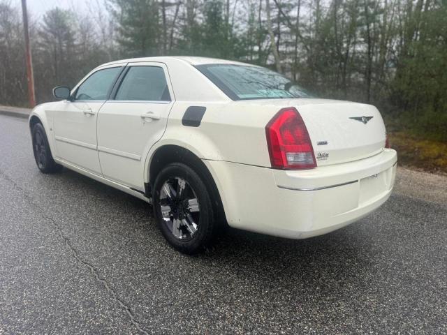 CHRYSLER 300 TOURIN 2005 white sedan 4d gas 2C3JK53G05H695222 photo #4