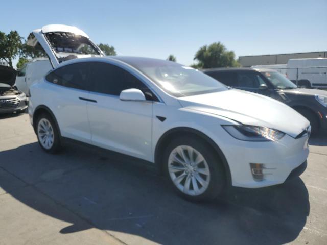 Vin: 5yjxcae23lf242356, lot: 57843395, tesla model x 20204