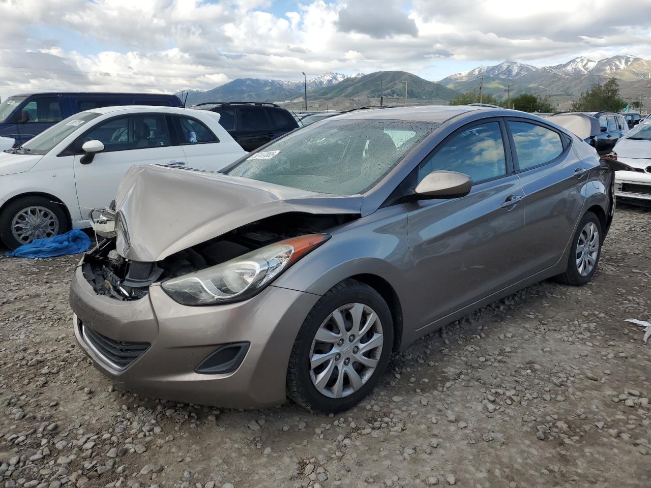 HYUNDAI ELANTRA GLS
