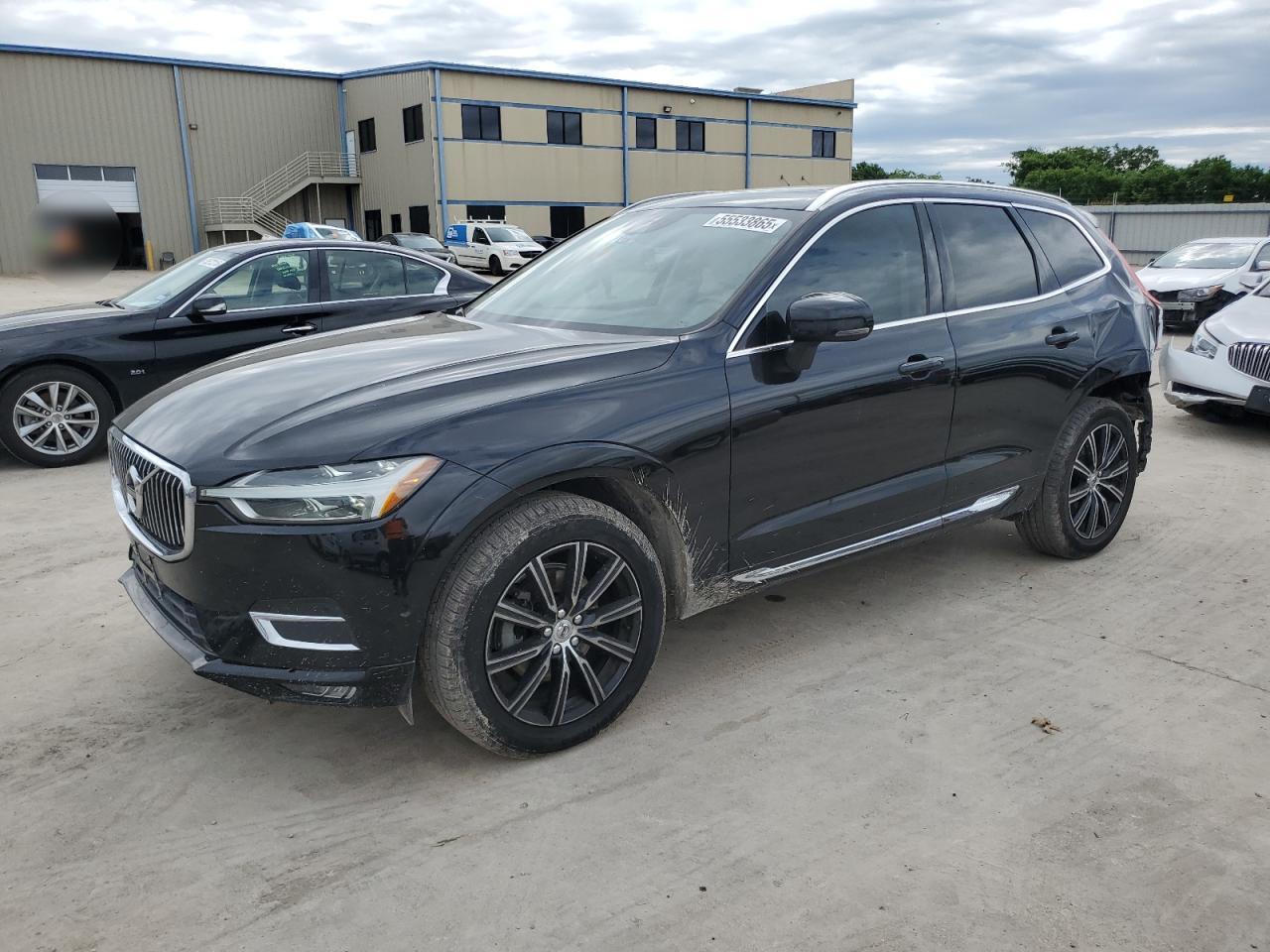VOLVO XC60 T5 INSCRIPTION