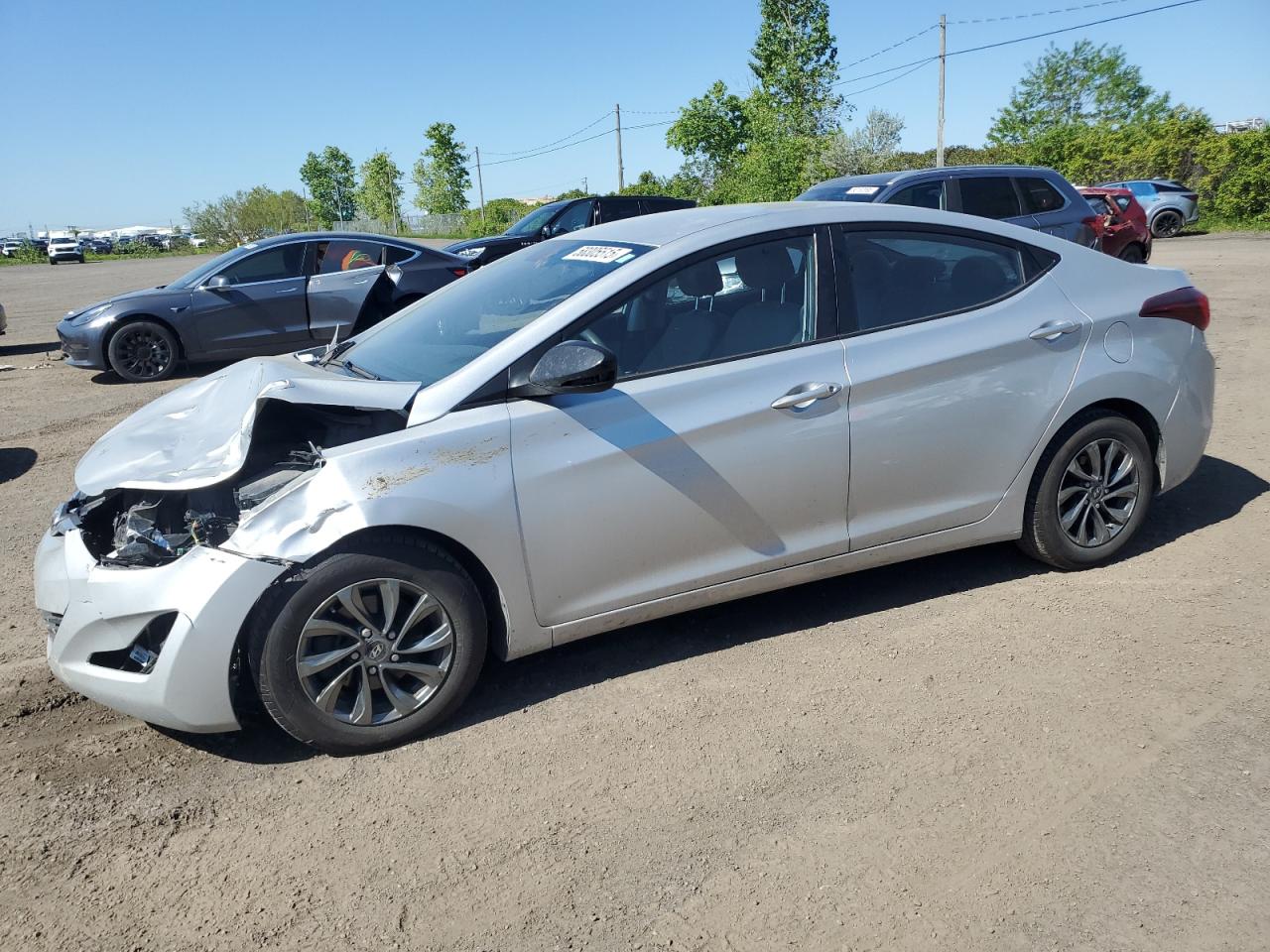 HYUNDAI ELANTRA SE