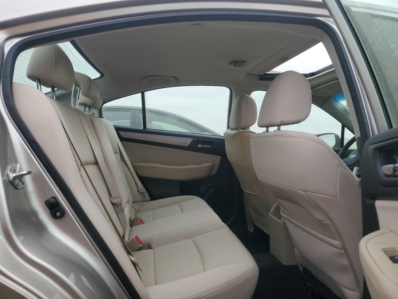 SUBARU LEGACY 2.5I PREMIUM