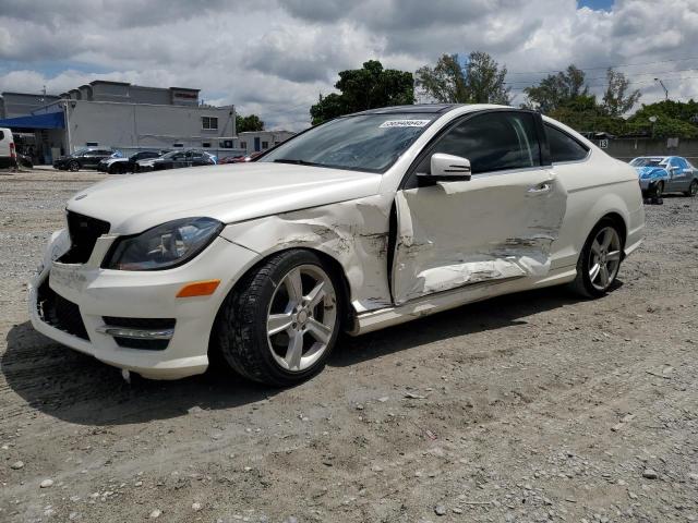Vin: wddgj4hb8dg031492, lot: 56948645, mercedes-benz c-class 250 2013 img_1
