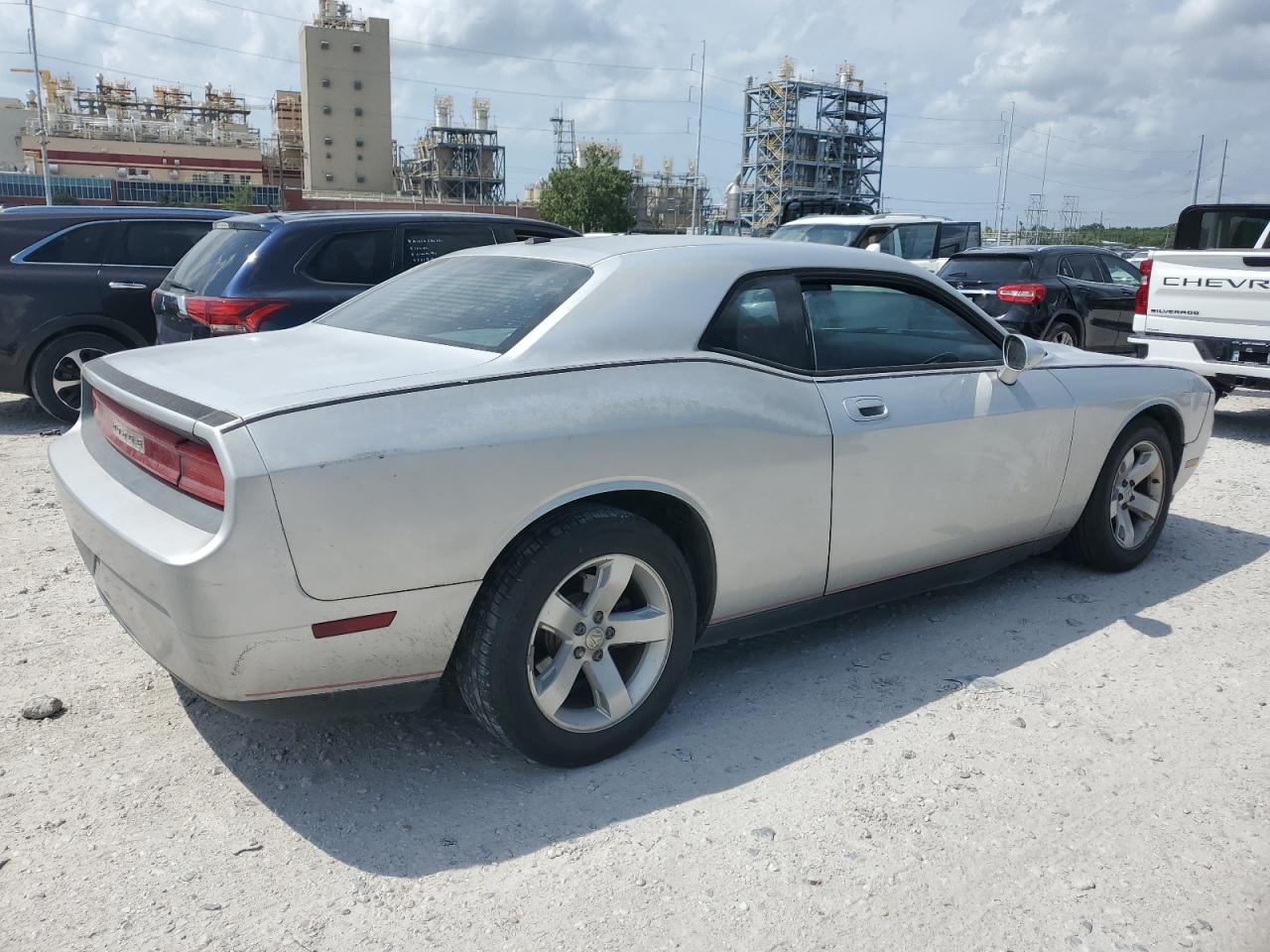 DODGE CHALLENGER SE
