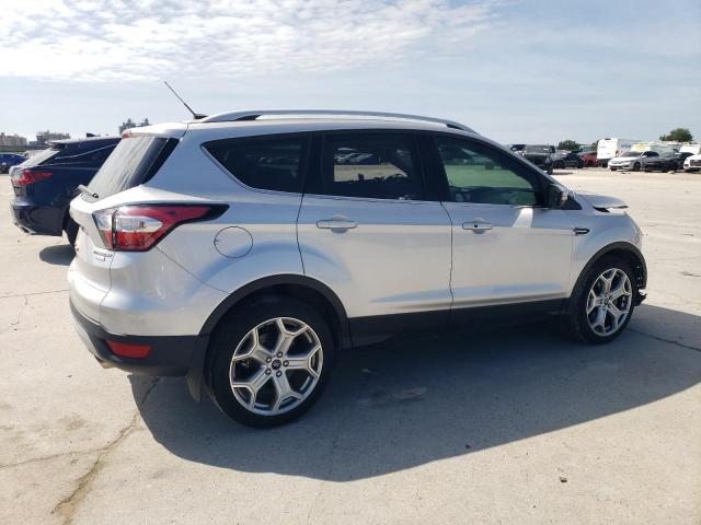 Vin: 1fmcu0j91hud40322, lot: 58748685, ford escape titanium 20173
