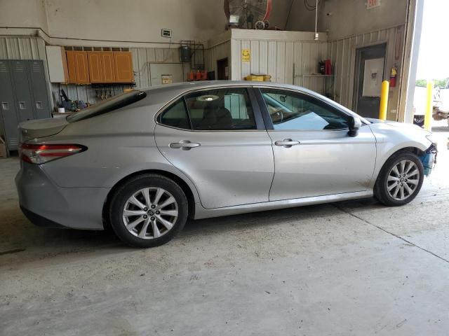 Vin: 4t1b11hk5ju087918, lot: 58054565, toyota camry l 20183