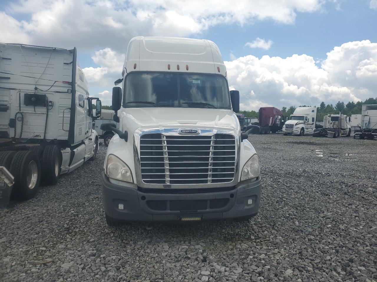 Lot #3216829264 2016 FREIGHTLINER CASCADIA 1