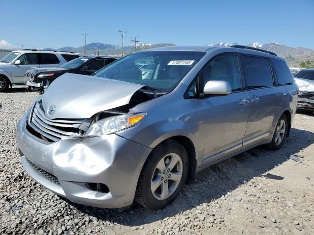 TOYOTA SIENNA LE