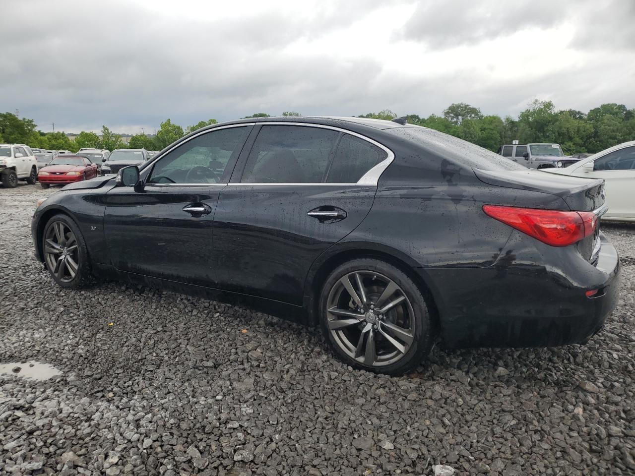 INFINITI Q50 2015